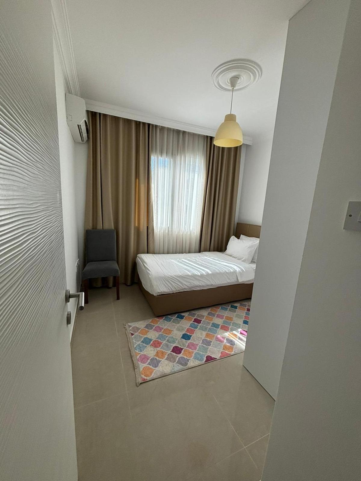 Kyrenia Central 2+1 외부 사진