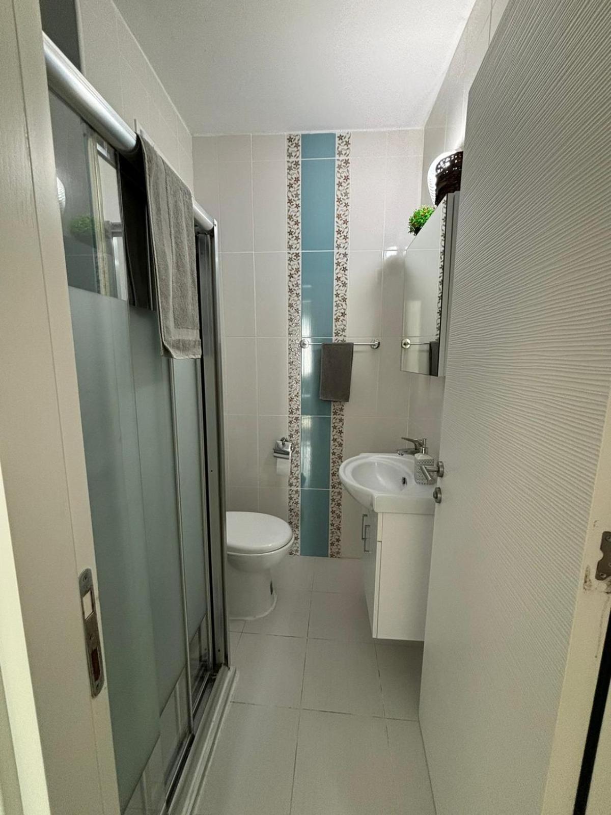 Kyrenia Central 2+1 외부 사진